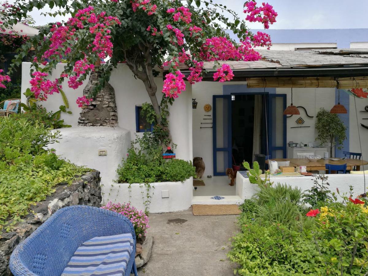 Hotel La Rosamarina Stromboli Exteriér fotografie